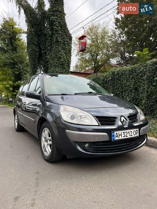 Renault Grand Scenic 2008