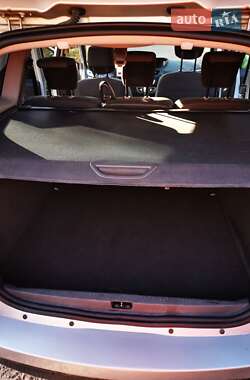 Минивэн Renault Grand Scenic 2014 в 