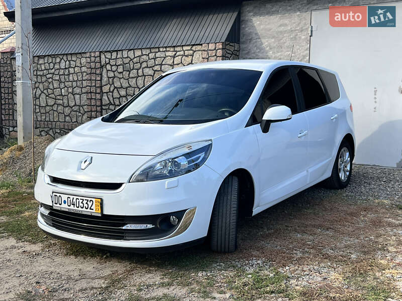 Минивэн Renault Grand Scenic 2013 в Первомайске