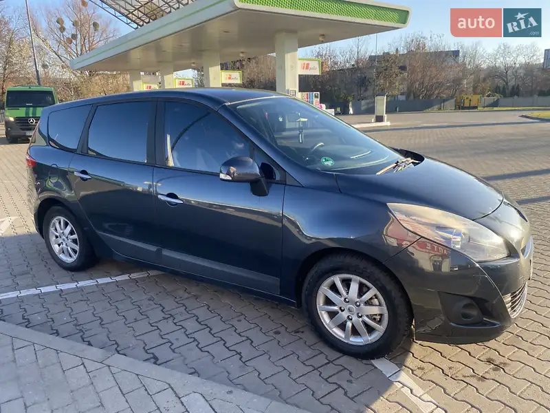 Renault Grand Scenic 2009