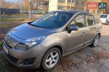 Минивэн Renault Grand Scenic 2010 в Житомире