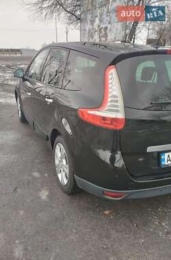 Минивэн Renault Grand Scenic 2011 в Могилев-Подольске