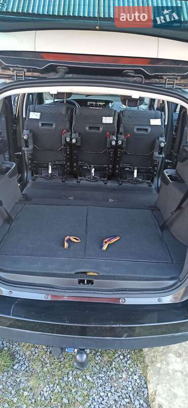 Минивэн Renault Grand Scenic 2010 в Буске