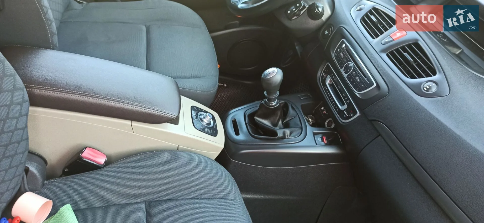 2010 Renault Scenic - мініатюра 61