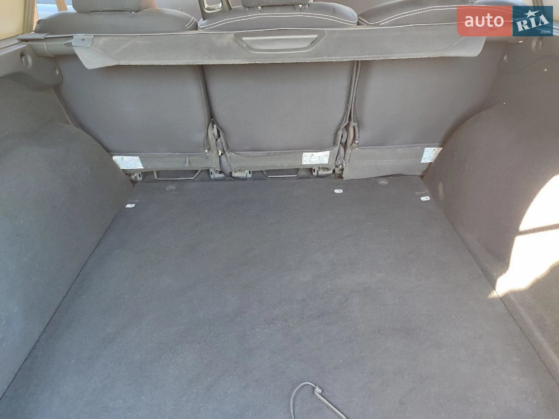 2012 Renault Scenic - мініатюра 2