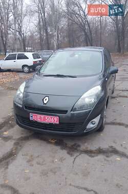 Минивэн Renault Grand Scenic 2011 в Запорожье