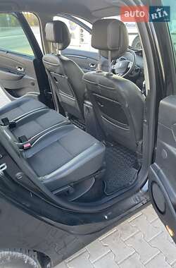 Минивэн Renault Grand Scenic 2012 в 