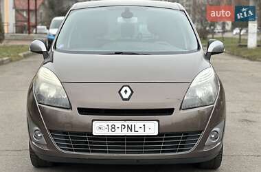 Мінівен Renault Grand Scenic 2011 в Івано-Франківську