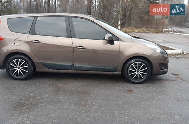 Мінівен Renault Grand Scenic 2009 в Корюківці