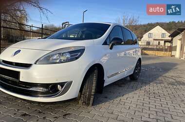 Минивэн Renault Grand Scenic 2012 в 