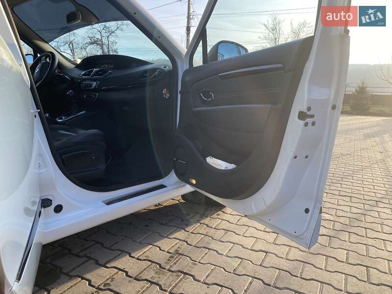 Минивэн Renault Grand Scenic 2012 в Могилев-Подольске фото 16 Минивэн Renault Grand Scenic 2012 в Могилев-Подольске