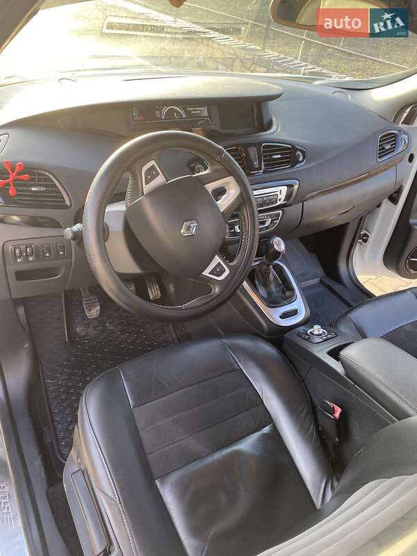 Минивэн Renault Grand Scenic 2012 в Могилев-Подольске фото 22 Минивэн Renault Grand Scenic 2012 в Могилев-Подольске