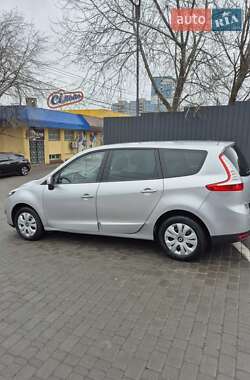 Мінівен Renault Grand Scenic 2011 в Дніпрі