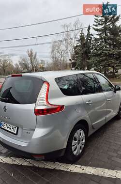 Мінівен Renault Grand Scenic 2011 в Дніпрі