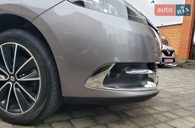 Минивэн Renault Grand Scenic 2013 в 