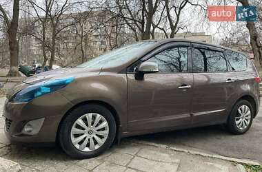 Мінівен Renault Grand Scenic 2011 в Теплодарі