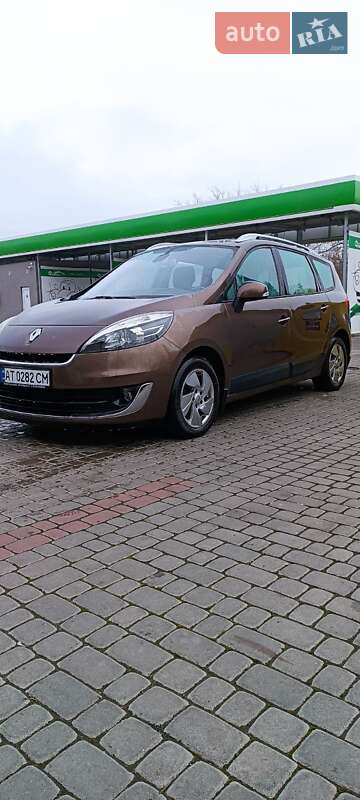 Мінівен Renault Grand Scenic 2013 в Івано-Франківську