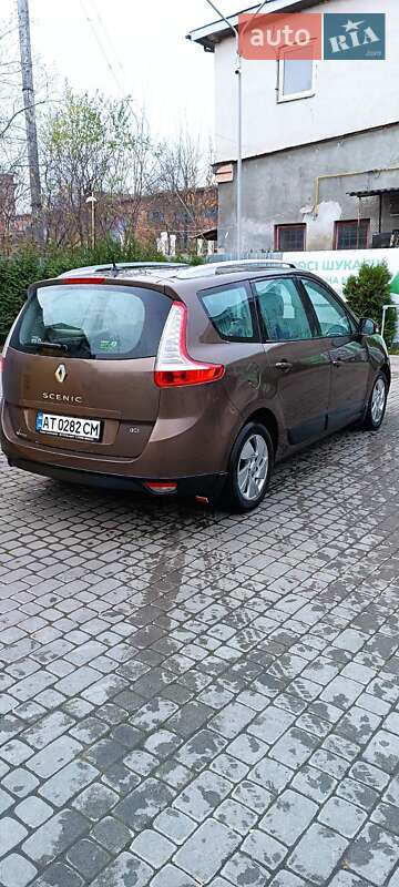 Мінівен Renault Grand Scenic 2013 в Івано-Франківську