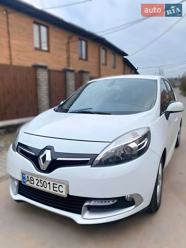 Renault Grand Scenic 2014