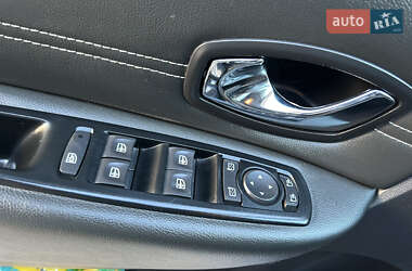 Минивэн Renault Grand Scenic 2012 в 