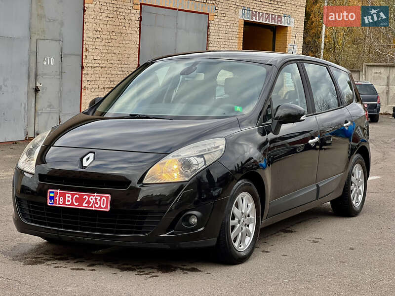 Минивэн Renault Grand Scenic 2010 в Ровно