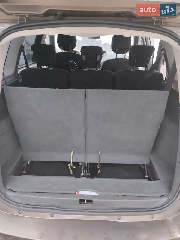 Минивэн Renault Grand Scenic 2009 в Житомире