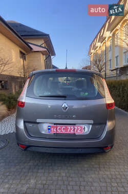 Мінівен Renault Grand Scenic 2011 в Стрию