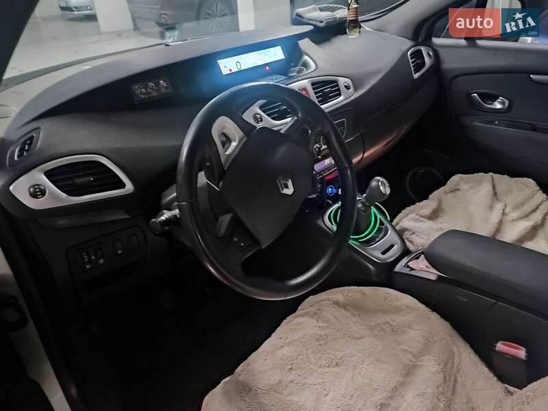 Мінівен Renault Grand Scenic 2009 в Бориславі