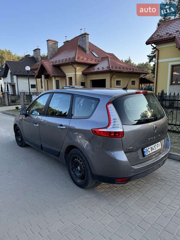 Минивэн Renault Grand Scenic 2009 в Новояворовске