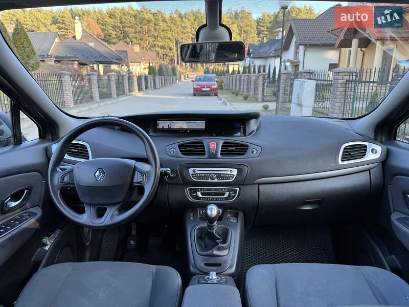Минивэн Renault Grand Scenic 2009 в Новояворовске
