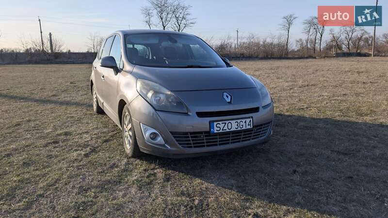 Мінівен Renault Grand Scenic 2010 в Дніпрі