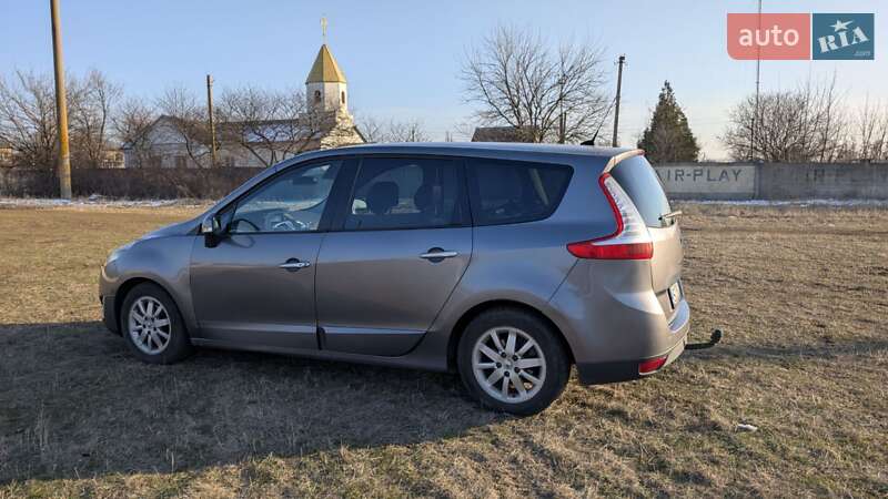 Мінівен Renault Grand Scenic 2010 в Дніпрі