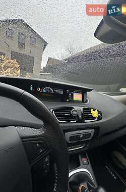 Мінівен Renault Grand Scenic 2016 в 