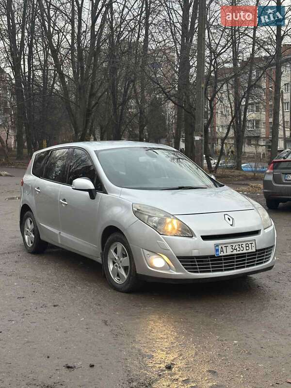 Мінівен Renault Grand Scenic 2011 в Хмельницькому