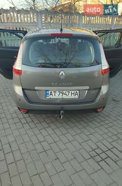 Мінівен Renault Grand Scenic 2013 в Івано-Франківську