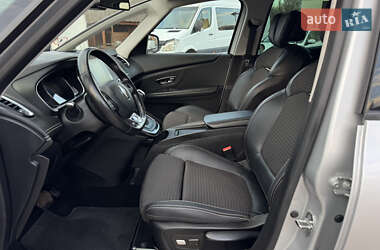Минивэн Renault Grand Scenic 2018 в 