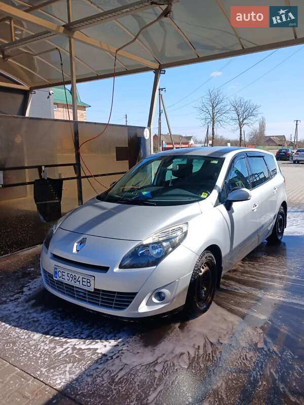 Мінівен Renault Grand Scenic 2010 в Хотині