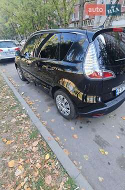 Мінівен Renault Grand Scenic 2012 в Дніпрі