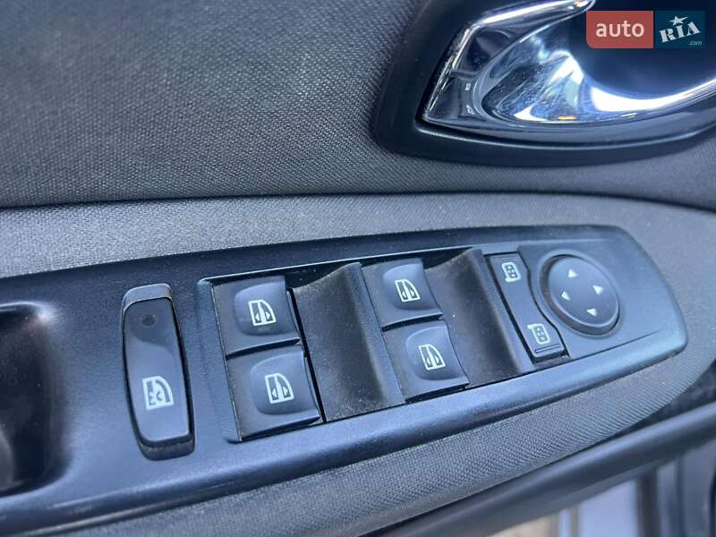 Минивэн Renault Grand Scenic 2012 в Черновцах