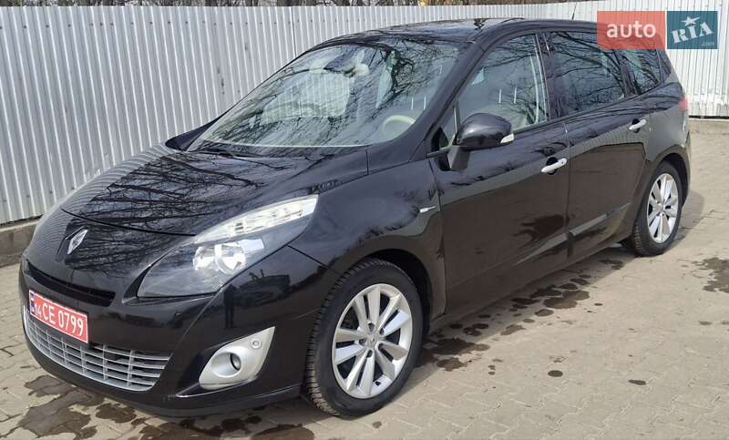Мінівен Renault Grand Scenic 2010 в 