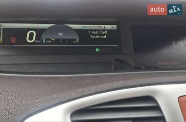 Мінівен Renault Grand Scenic 2010 в 