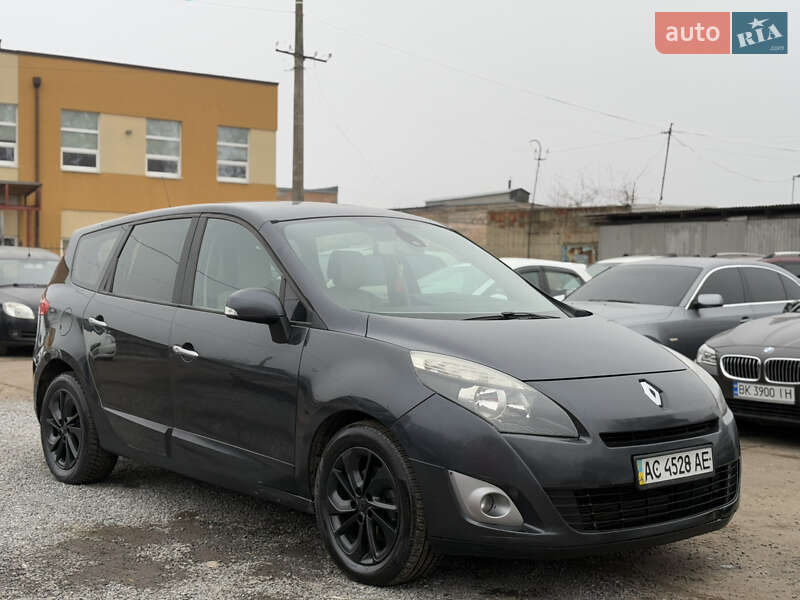 Renault Grand Scenic 2011