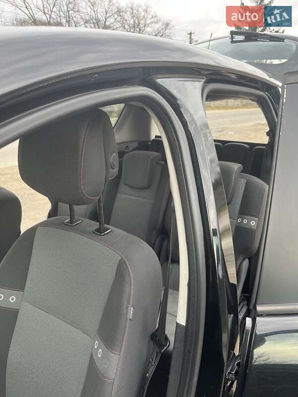 Мінівен Renault Grand Scenic 2012 в Львові фото 12 Мінівен Renault Grand Scenic 2012 в Львові