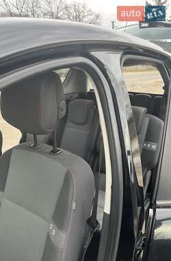 Минивэн Renault Grand Scenic 2012 в 