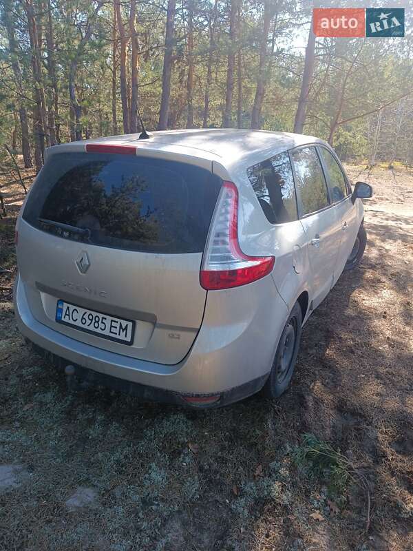 Минивэн Renault Grand Scenic 2011 в Нововолынске