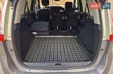 Минивэн Renault Grand Scenic 2011 в 