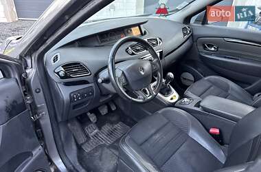 Мінівен Renault Grand Scenic 2015 в 