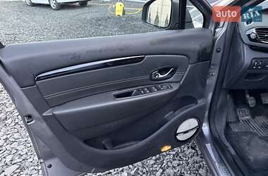 Мінівен Renault Grand Scenic 2015 в 