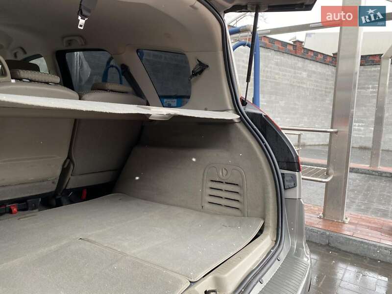 Минивэн Renault Grand Scenic 2005 в Ровно