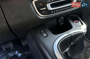 Минивэн Renault Grand Scenic 2014 в 